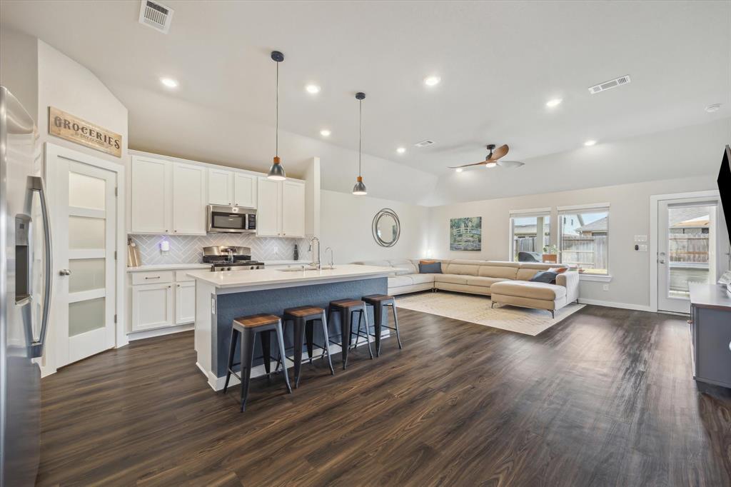 4731 Preservation Oaks Lane, Fresno, Texas image 9