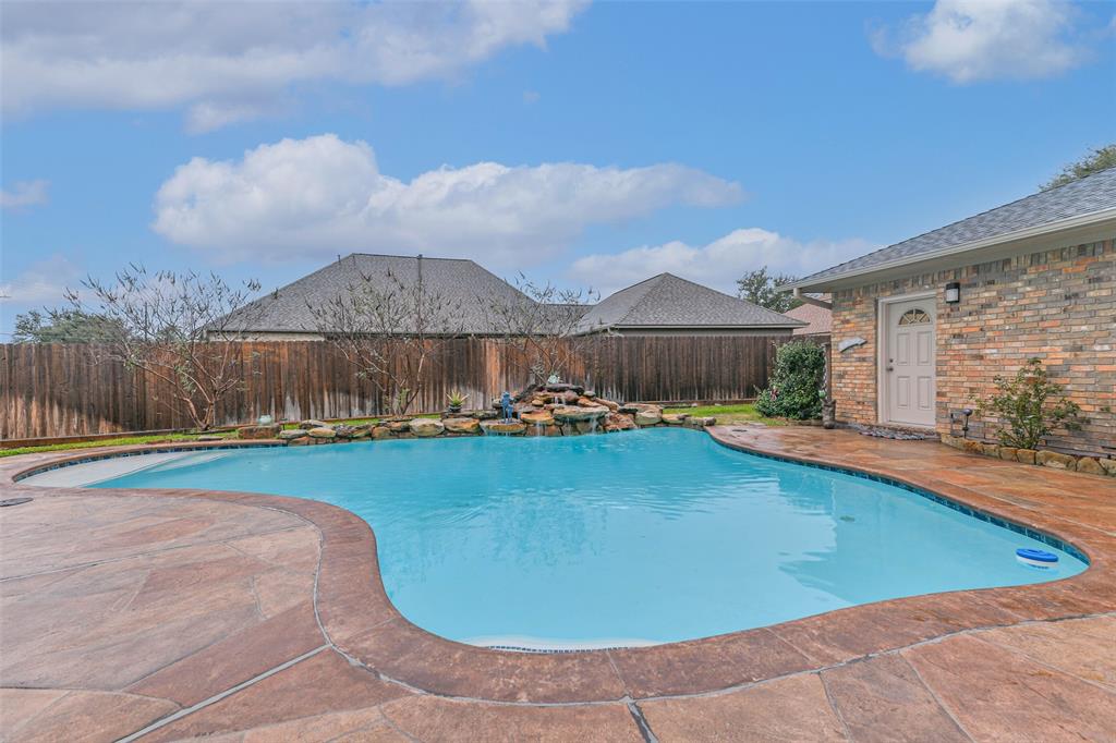 2317 E Reata Drive, Deer Park, Texas image 37