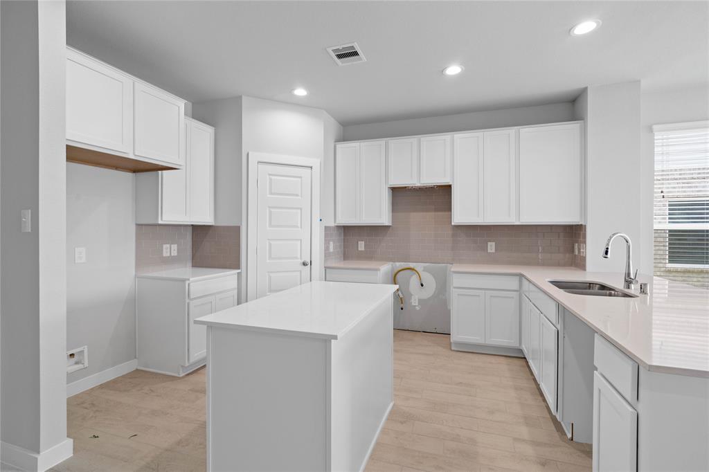 23211 Atherton Oak Court, Katy, Texas image 3