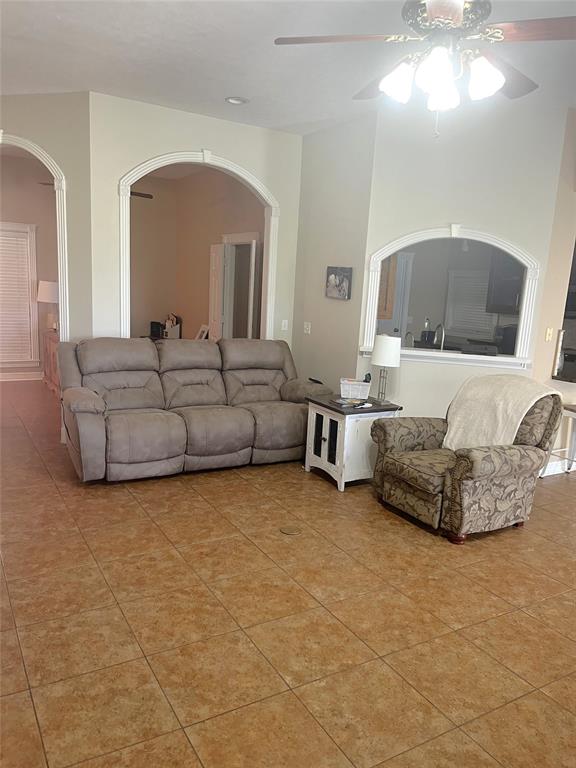 202 Golfview Drive, Normangee, Texas image 11