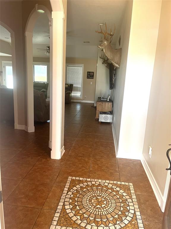 202 Golfview Drive, Normangee, Texas image 8