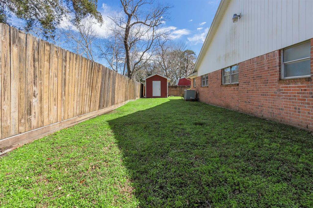 1219 S Beauregard Street, Alvin, Texas image 33