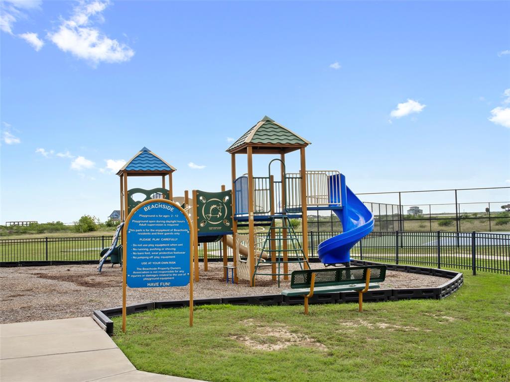 3077 Palacios Bay Drive, Palacios, Texas image 13