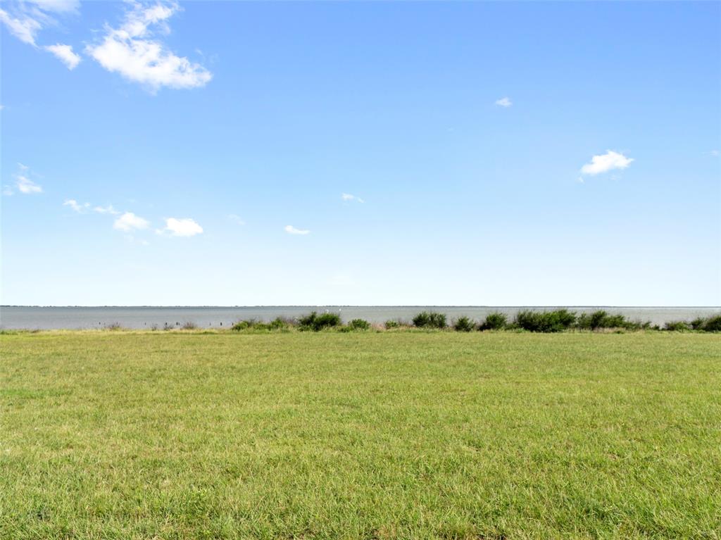3077 Palacios Bay Drive, Palacios, Texas image 5