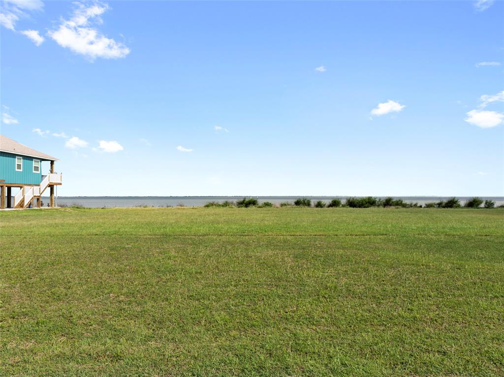 3077 Palacios Bay Drive, Palacios, Texas image 3