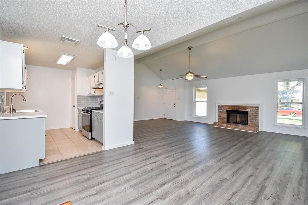 2410 Lively Lane Ln, Sugar Land, Texas image 18