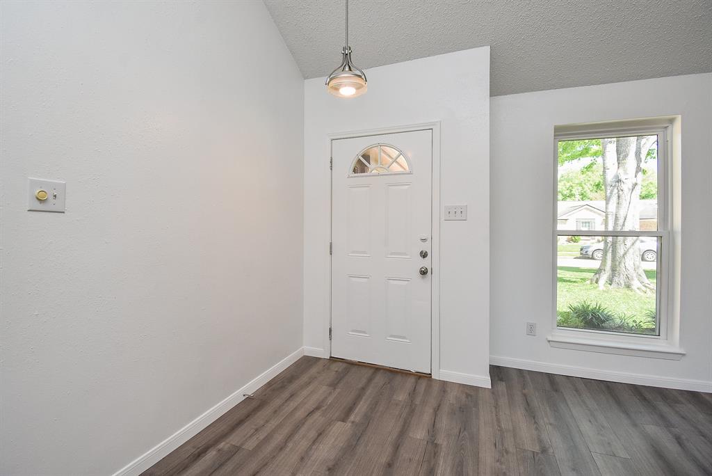 2410 Lively Lane Ln, Sugar Land, Texas image 13