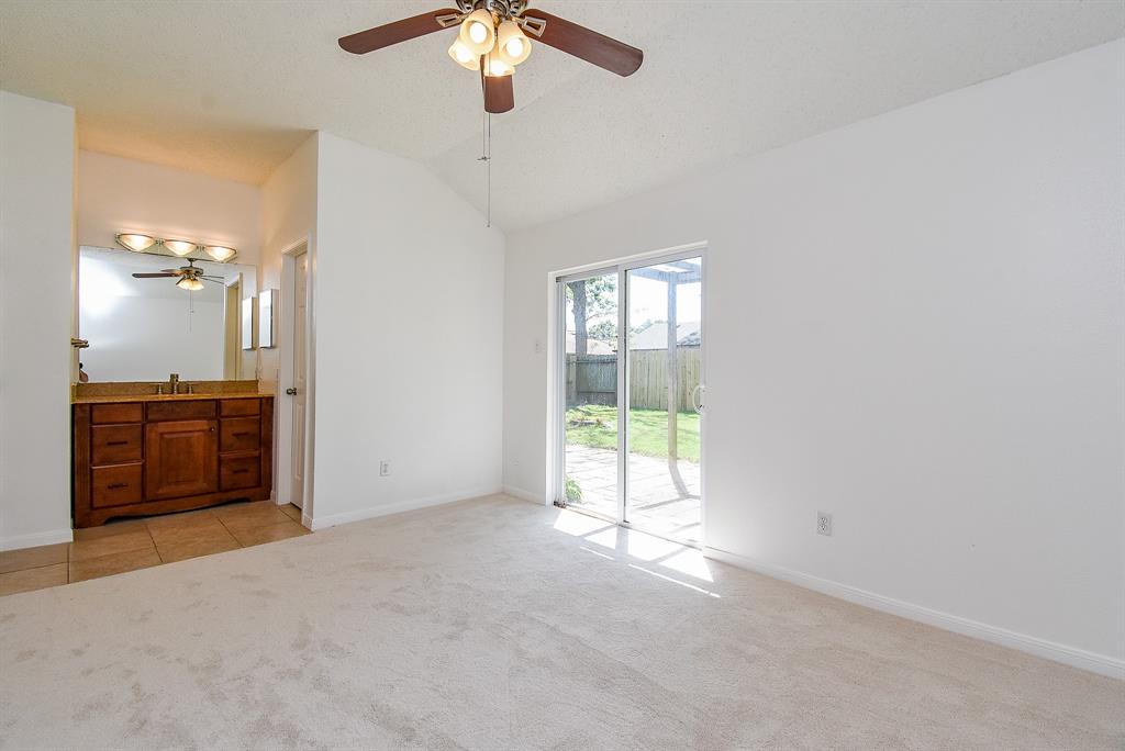 2410 Lively Lane Ln, Sugar Land, Texas image 28