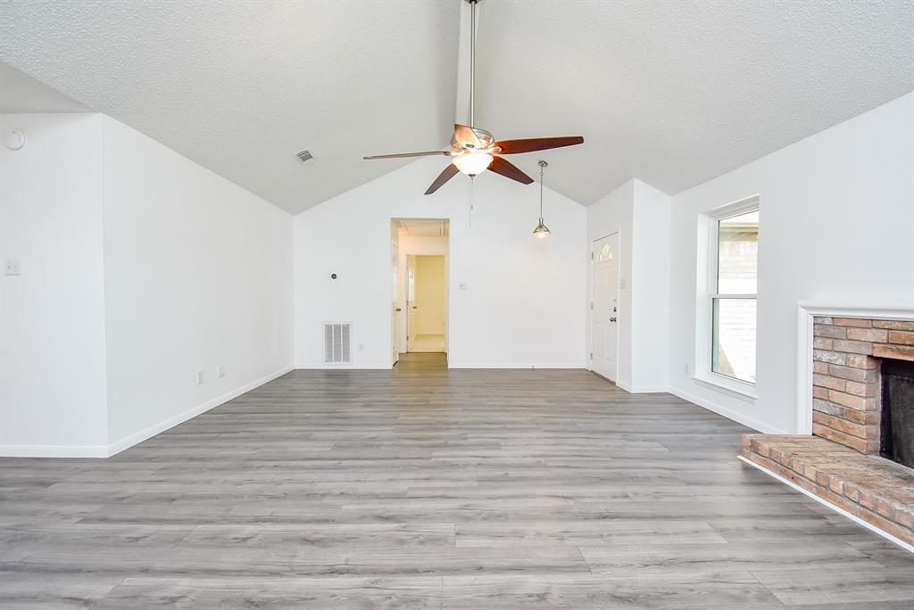2410 Lively Lane Ln, Sugar Land, Texas image 19