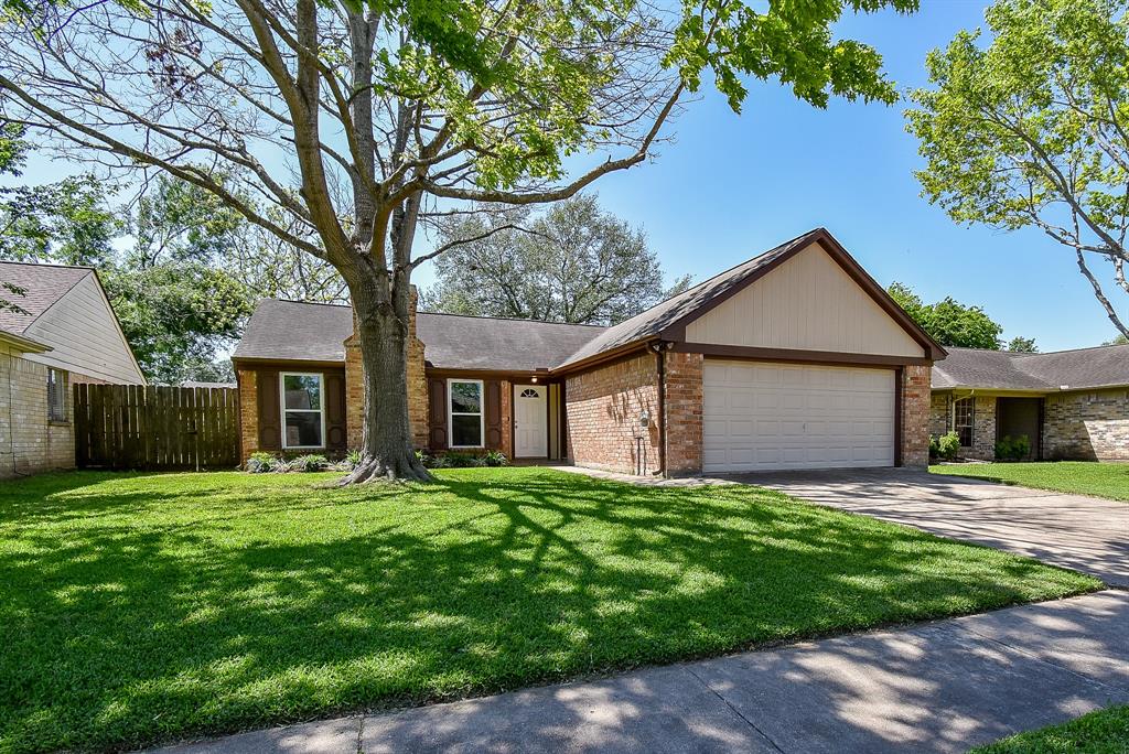 2410 Lively Lane Ln, Sugar Land, Texas image 1