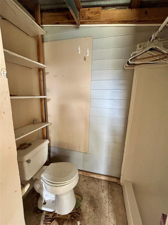 100 Upton Lane, Brazoria, Texas image 16