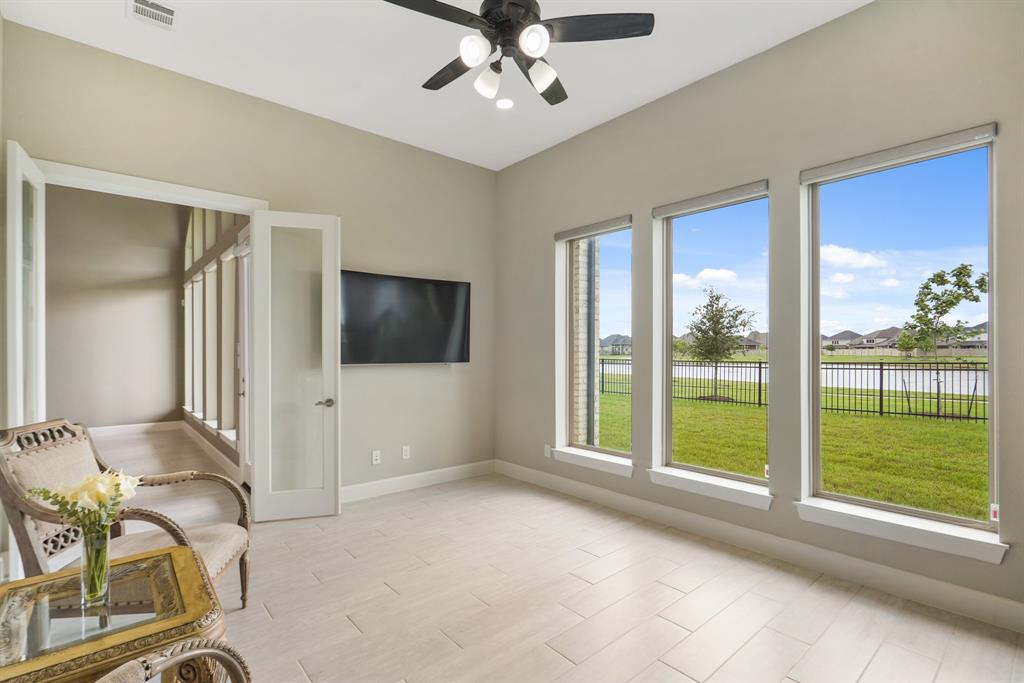19019 Dappled Mare Circle, Tomball, Texas image 5