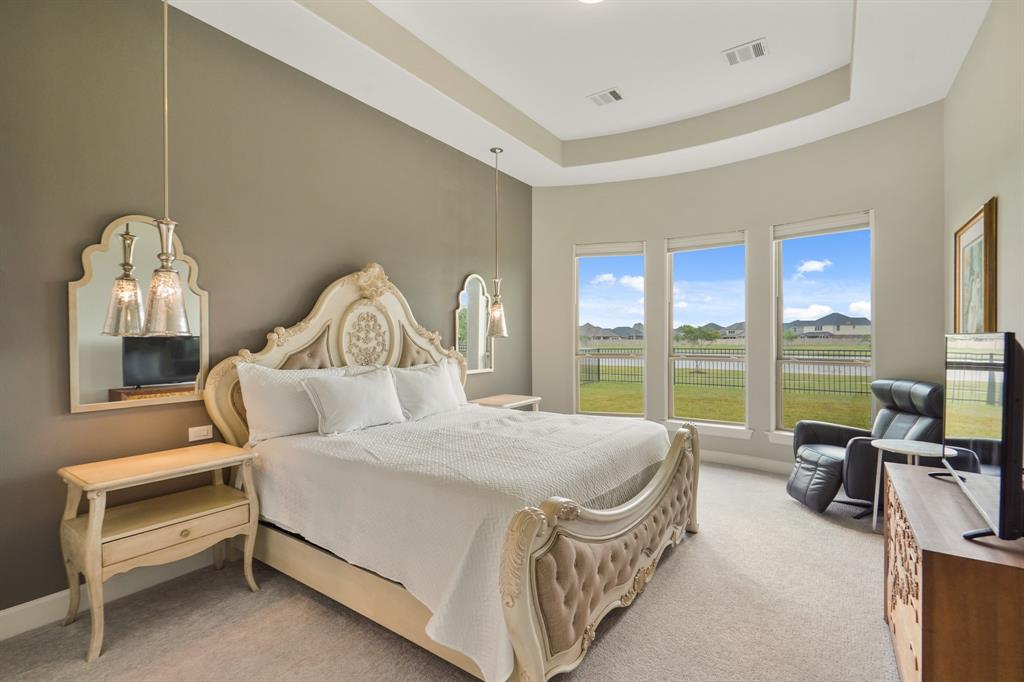 19019 Dappled Mare Circle, Tomball, Texas image 4