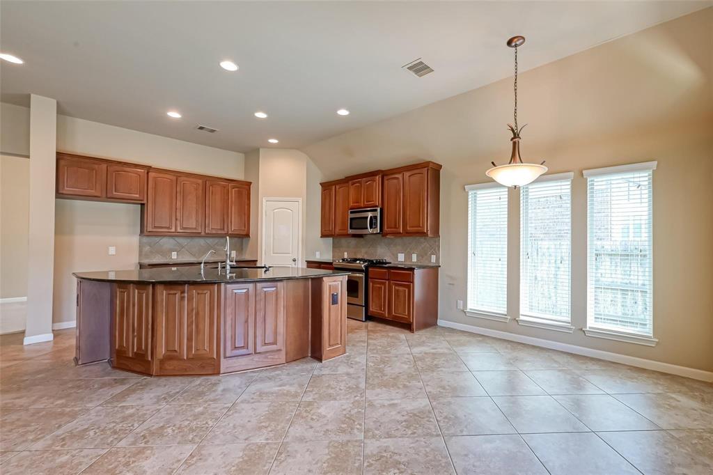 6206 Falling Briar Lane, Sugar Land, Texas image 20