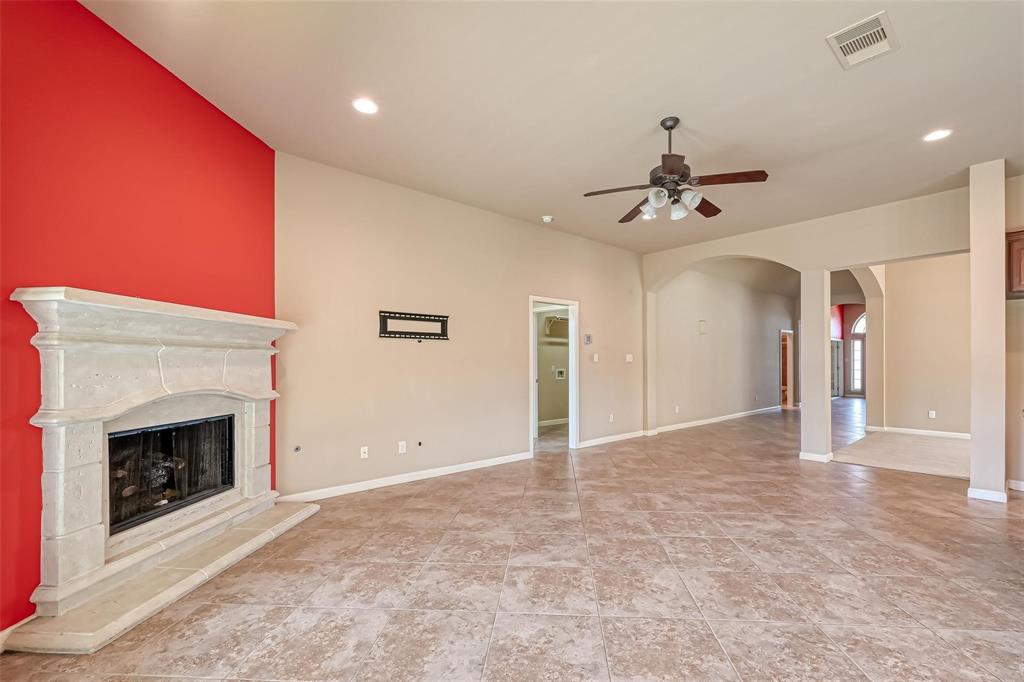 6206 Falling Briar Lane, Sugar Land, Texas image 19