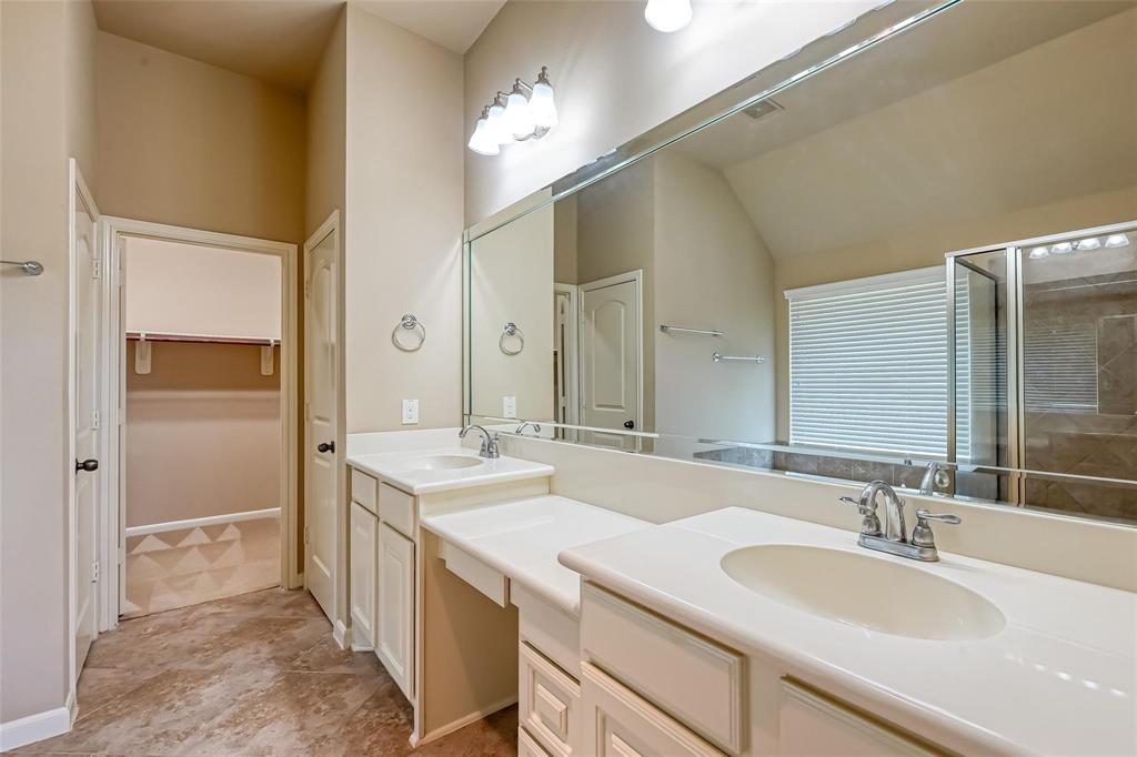 6206 Falling Briar Lane, Sugar Land, Texas image 40