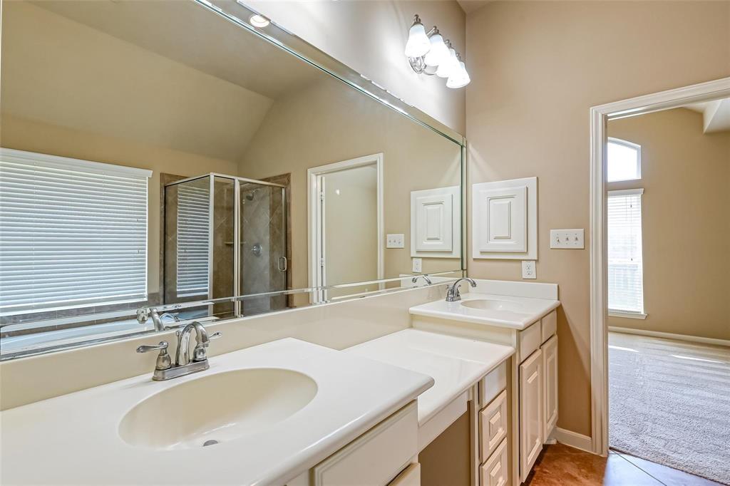 6206 Falling Briar Lane, Sugar Land, Texas image 44