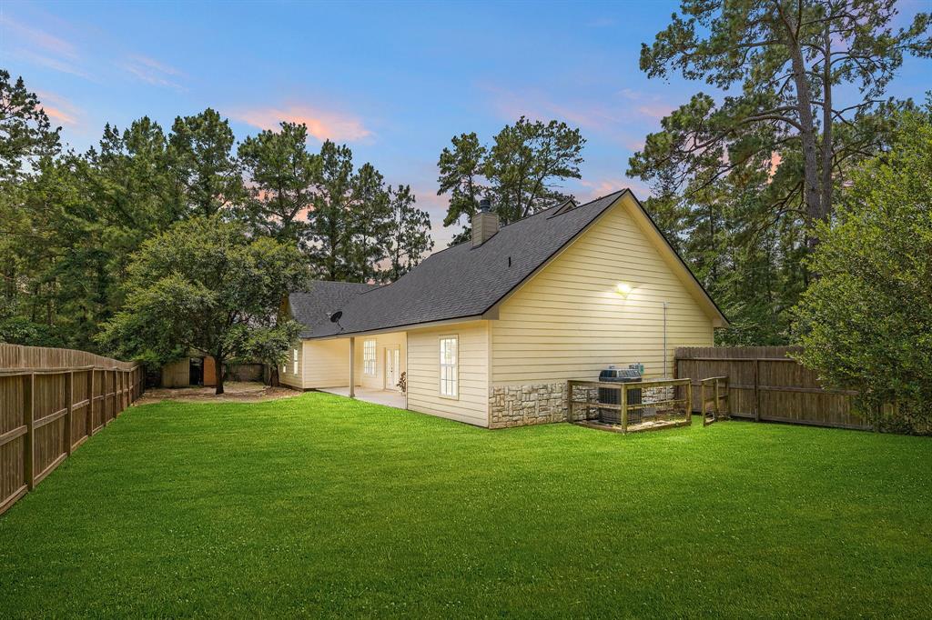 40614 Rolling Forest Drive, Magnolia, Texas image 35