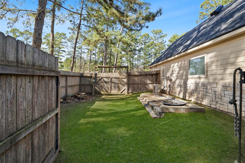 40614 Rolling Forest Drive, Magnolia, Texas image 36
