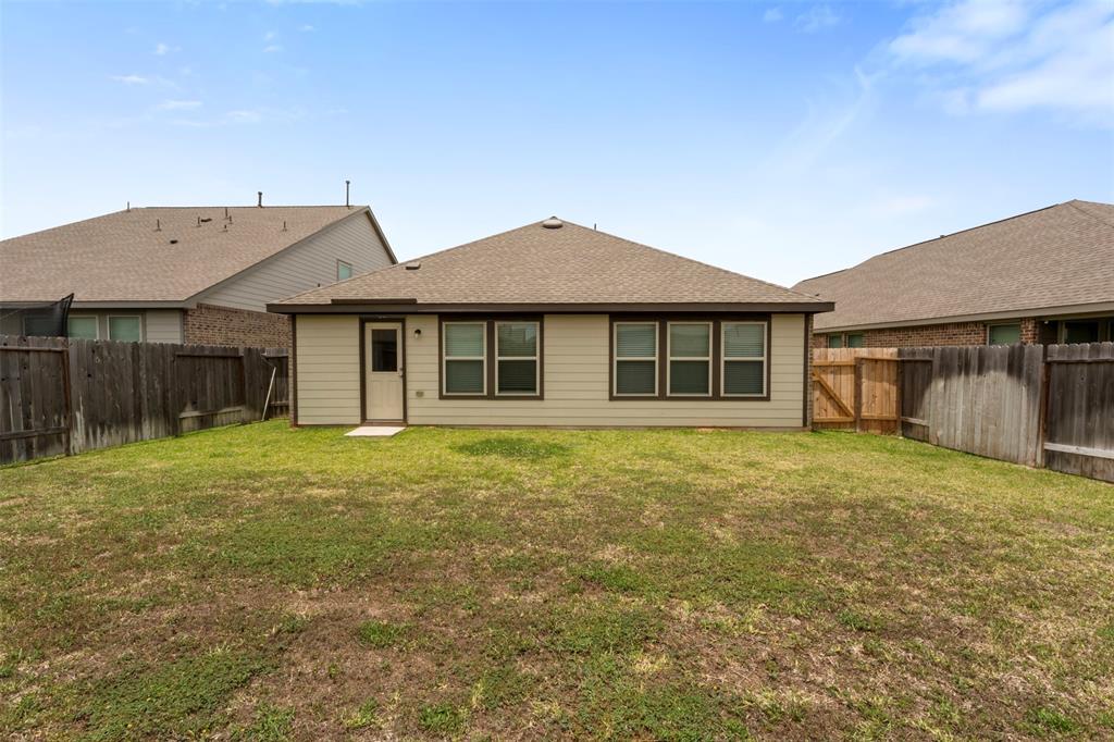 3319 Meadknoll Lane, Richmond, Texas image 23