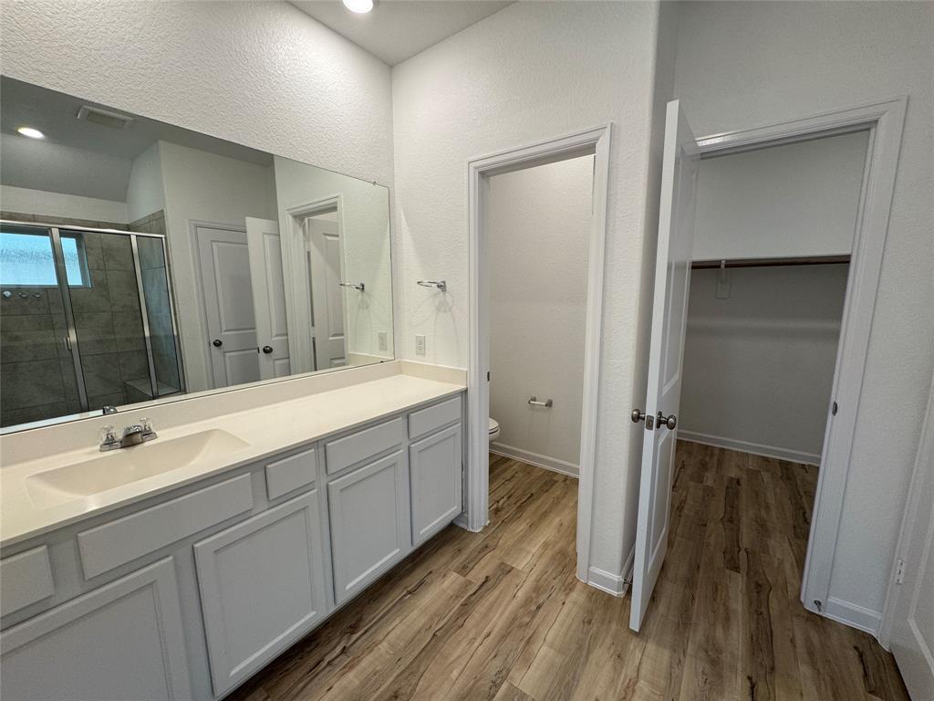 3319 Meadknoll Lane, Richmond, Texas image 12
