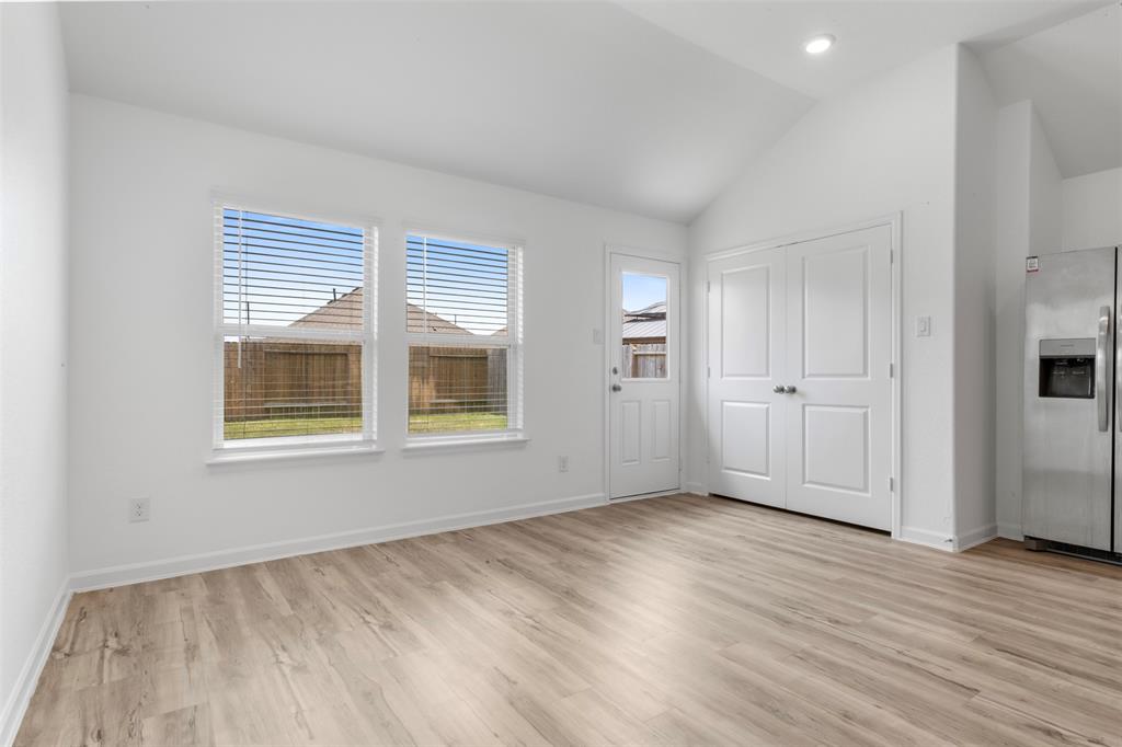 3319 Meadknoll Lane, Richmond, Texas image 14