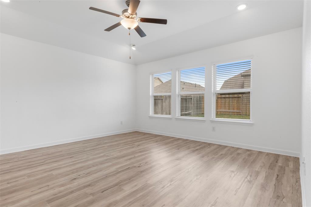 3319 Meadknoll Lane, Richmond, Texas image 15
