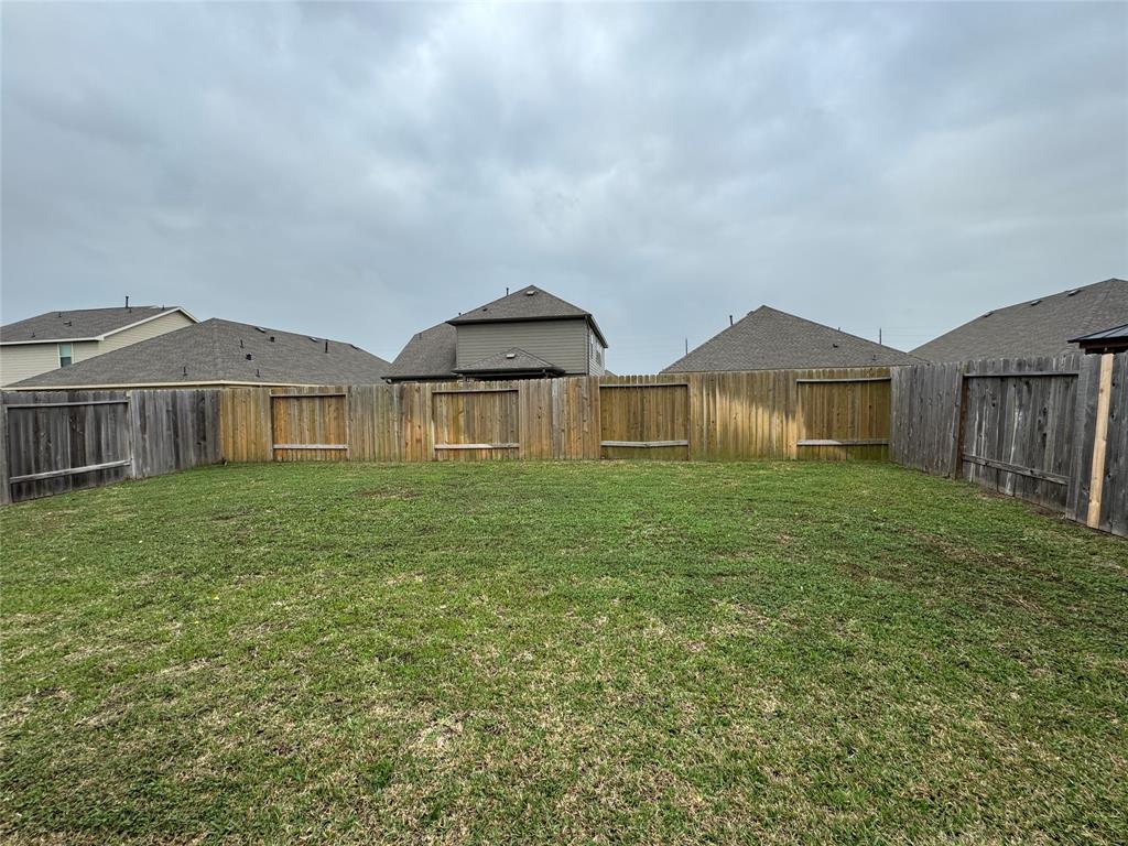 3319 Meadknoll Lane, Richmond, Texas image 19