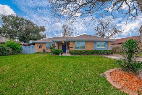 A home in Deer Park