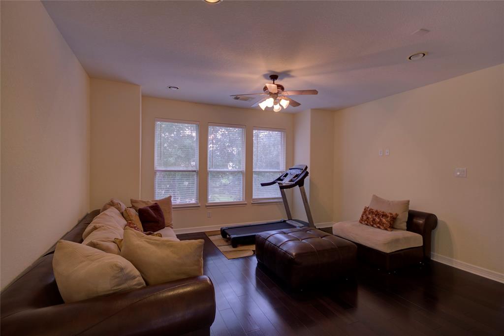 3011 Willow Brook Court, Pearland, Texas image 24