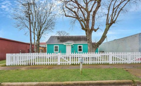 A home in Texas City