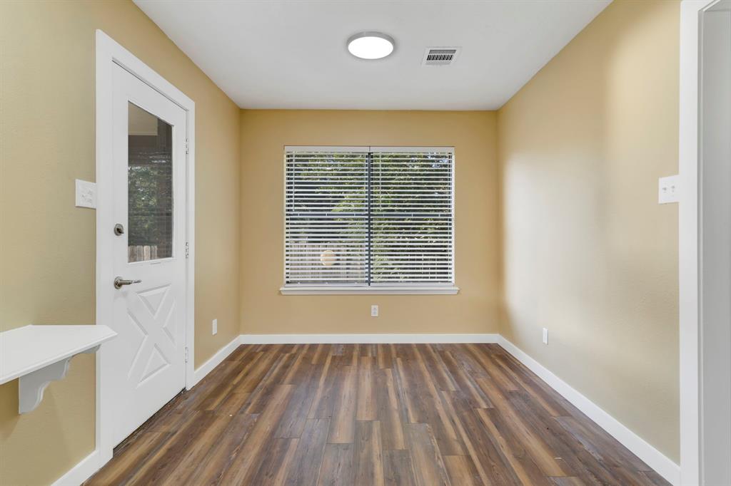 110 Campbell Wood Drive, Livingston, Texas image 11