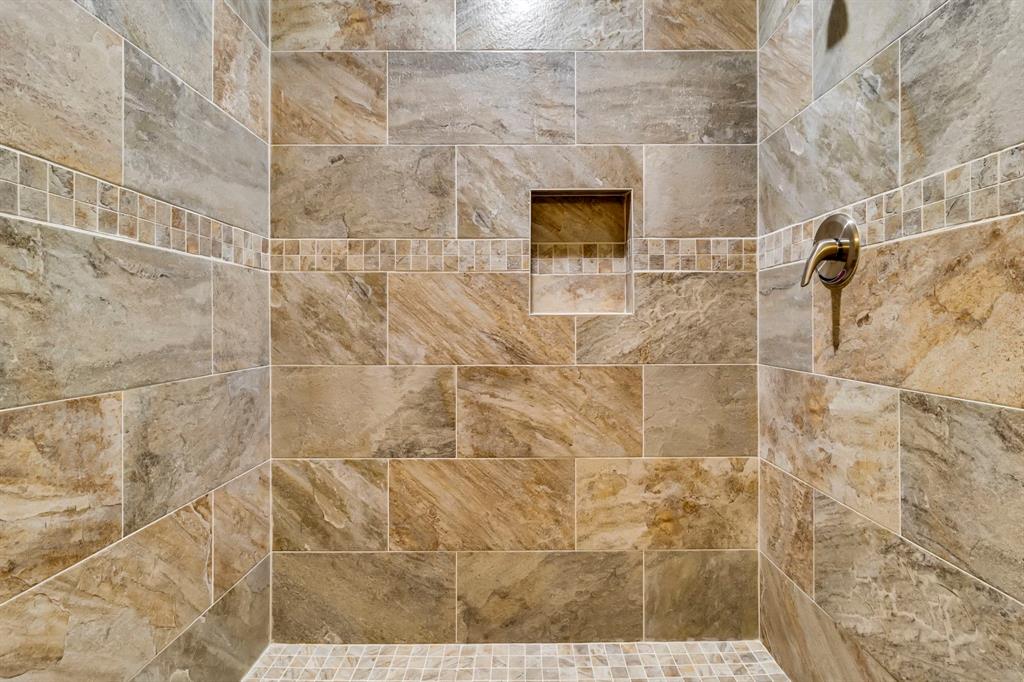 110 Campbell Wood Drive, Livingston, Texas image 18