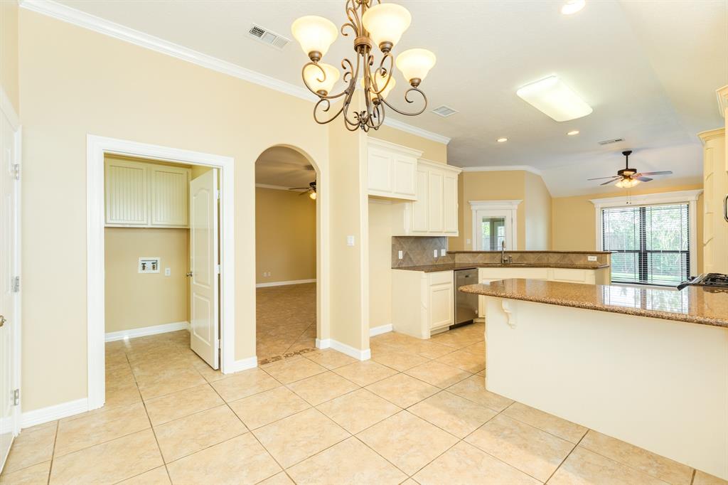 702 Moore Street, Richwood, Texas image 18