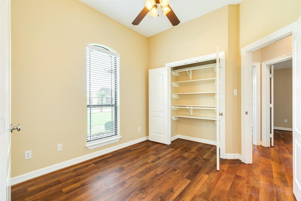 702 Moore Street, Richwood, Texas image 19