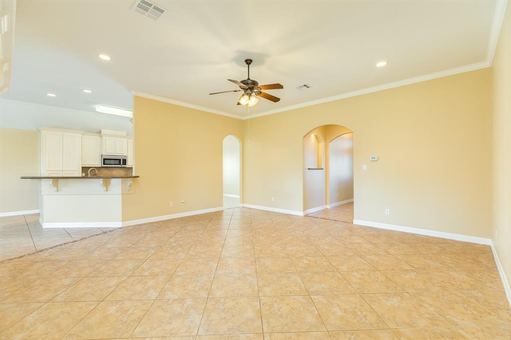 702 Moore Street, Richwood, Texas image 12