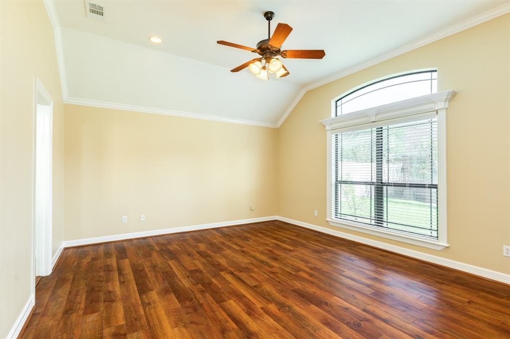 702 Moore Street, Richwood, Texas image 20