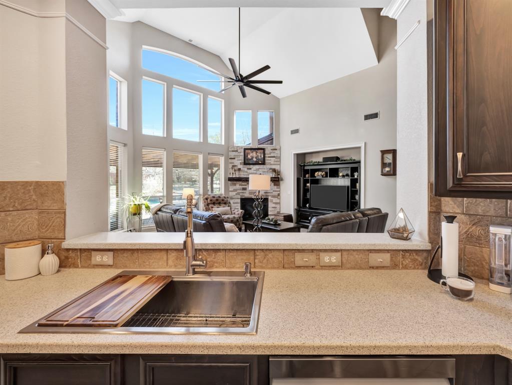 303 Normandy Lane, Heath, Texas image 9