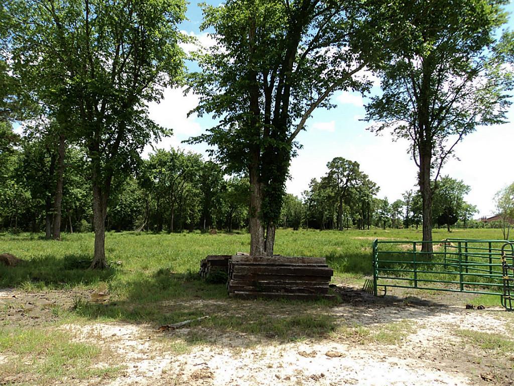 2620 Hwy 90, Crosby, Texas image 8
