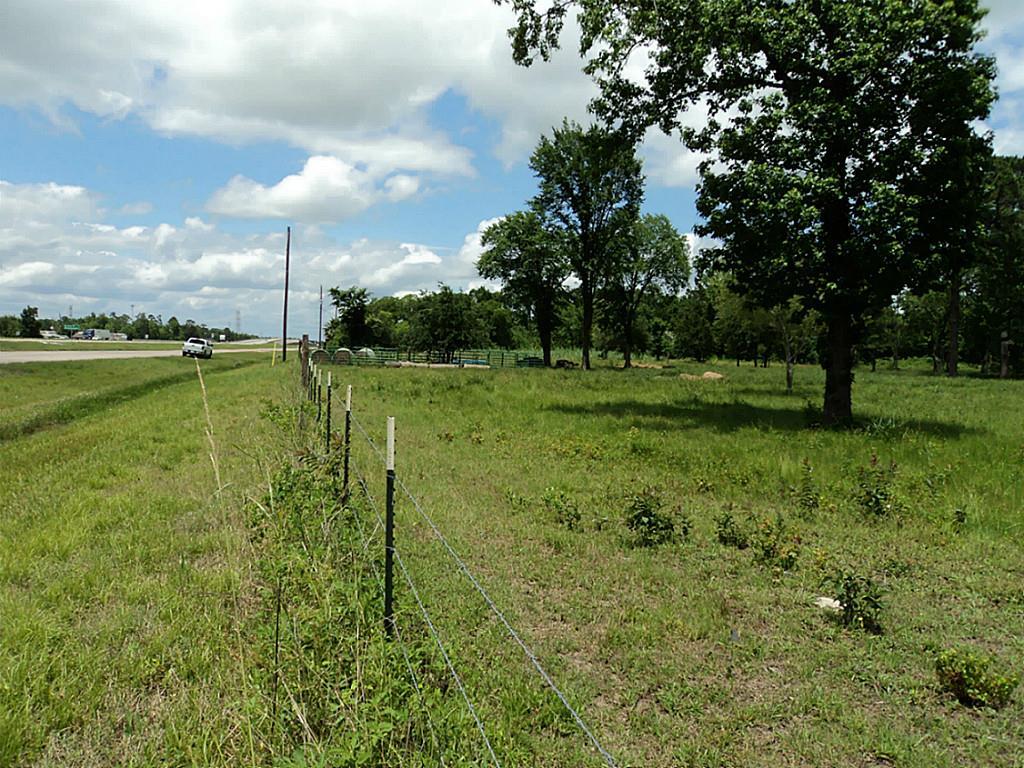 2620 Hwy 90, Crosby, Texas image 9