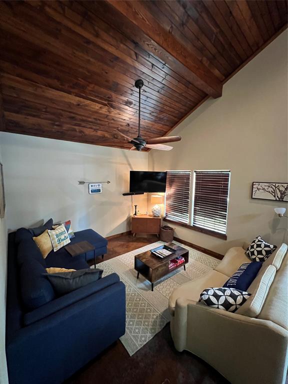 306 Arborcrest Drive, Brookeland, Texas image 3