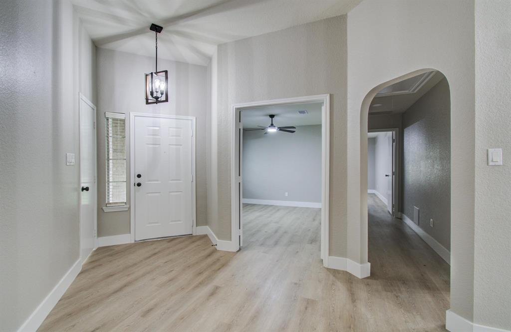 20111 18th Fairway Drive, Humble, Texas image 5