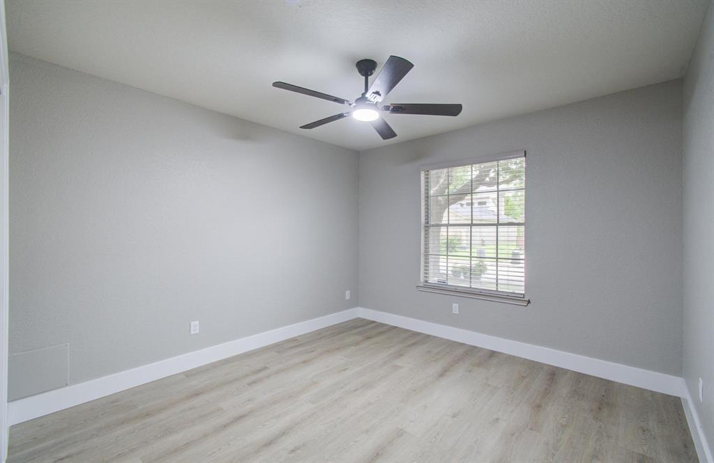 20111 18th Fairway Drive, Humble, Texas image 12
