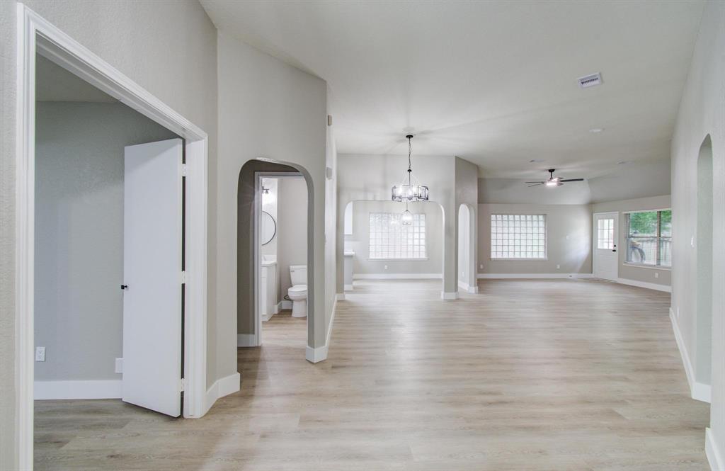 20111 18th Fairway Drive, Humble, Texas image 4