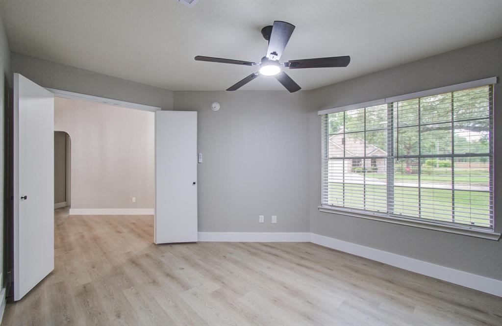 20111 18th Fairway Drive, Humble, Texas image 7