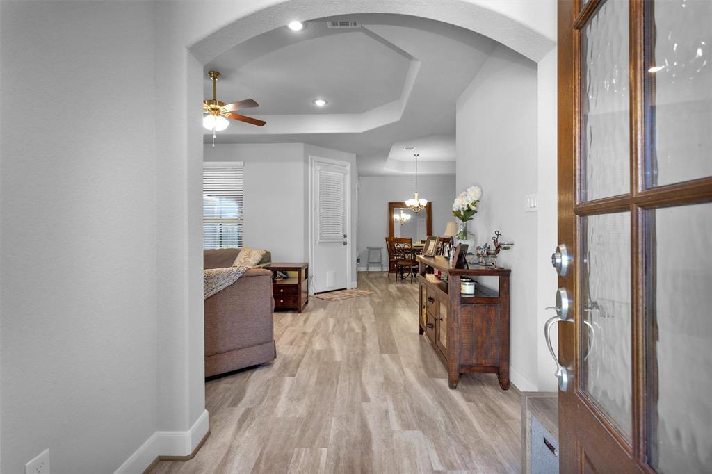 5746 Lakeside Villas Court