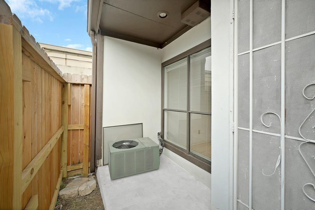 6633 W Airport Boulevard #514, Houston, Texas image 3