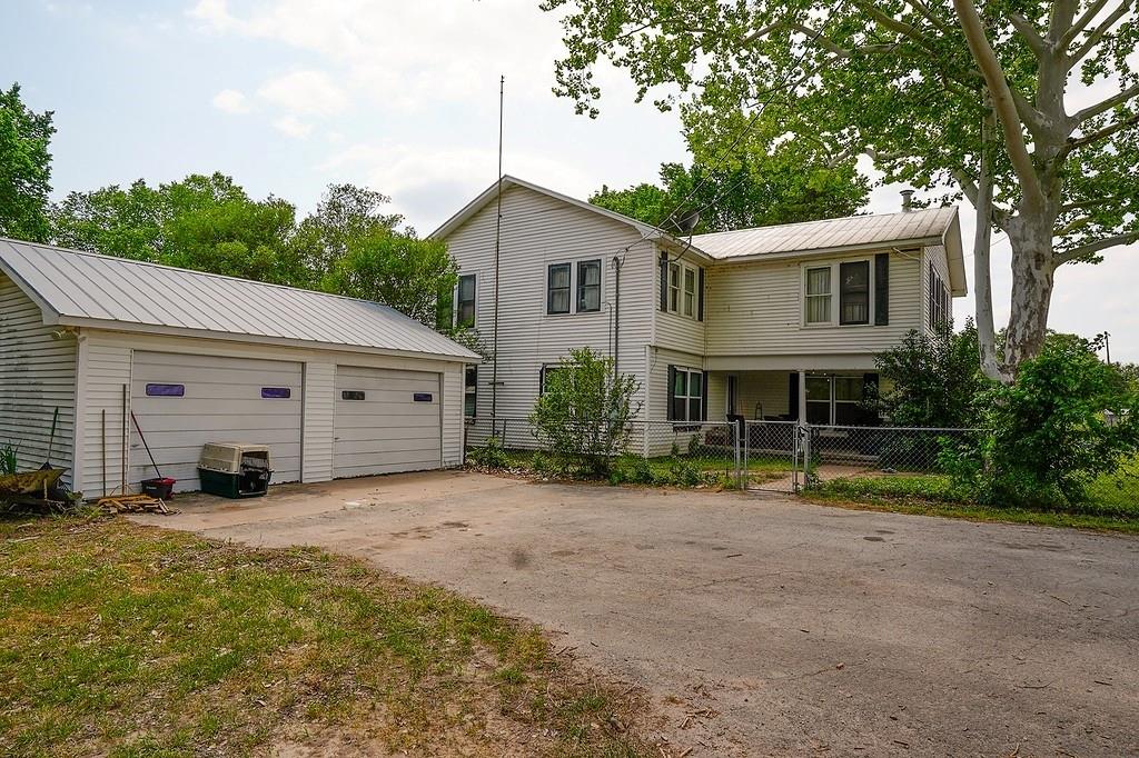 1688 E State Highway 71, La Grange, Texas image 1