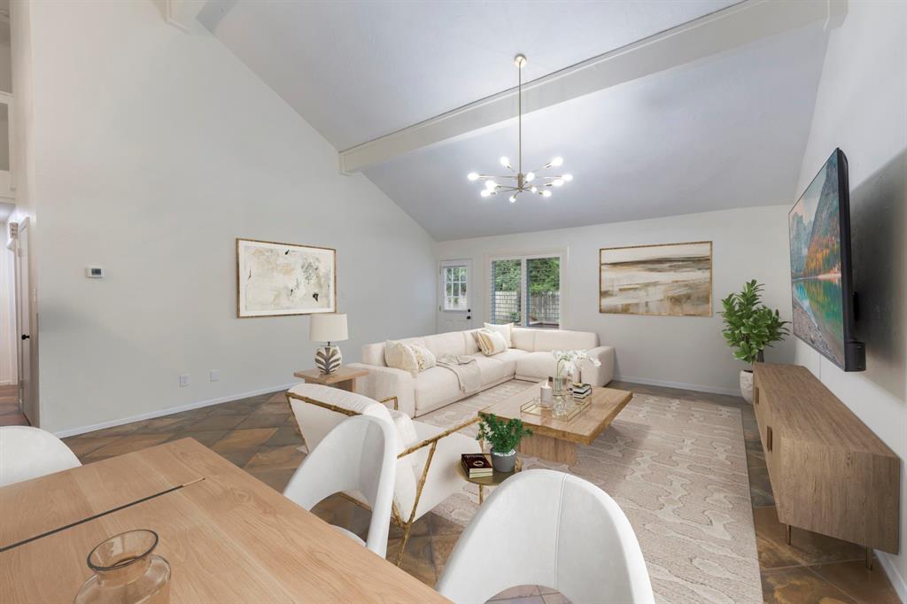 10 Glorybower Court