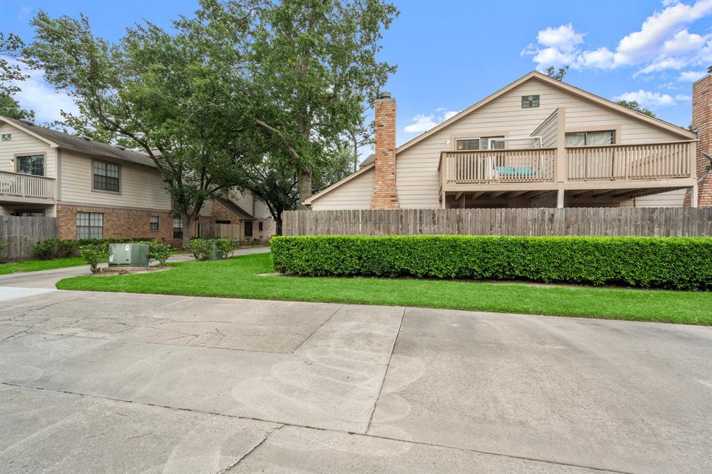 16940 Timberwork Road, Spring, Texas image 5